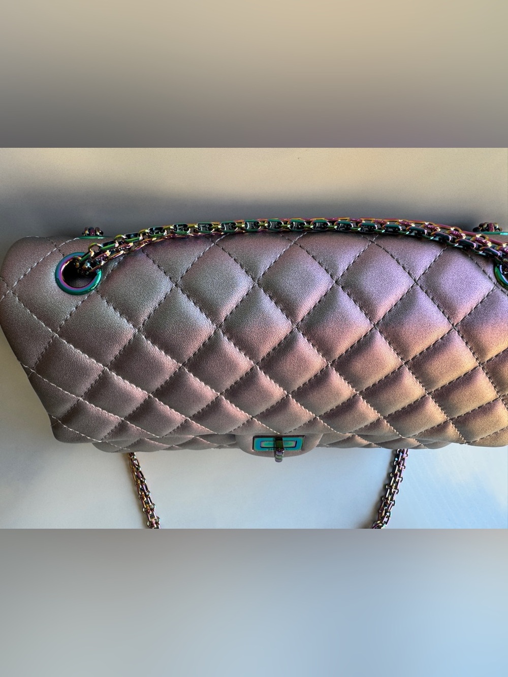 Chanel Iridescent Lilac Purple Lambskin Reissue 2.55 226 Rainbow Hardware - Picture 4 of 13